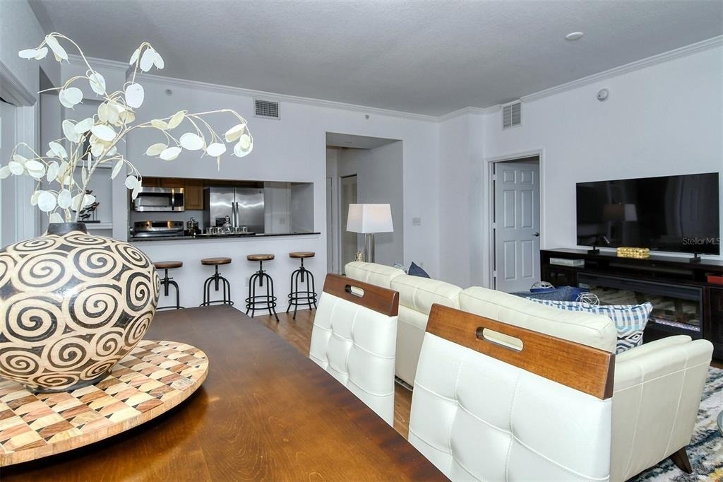 1064 N Tamiami Trail - Photo 9