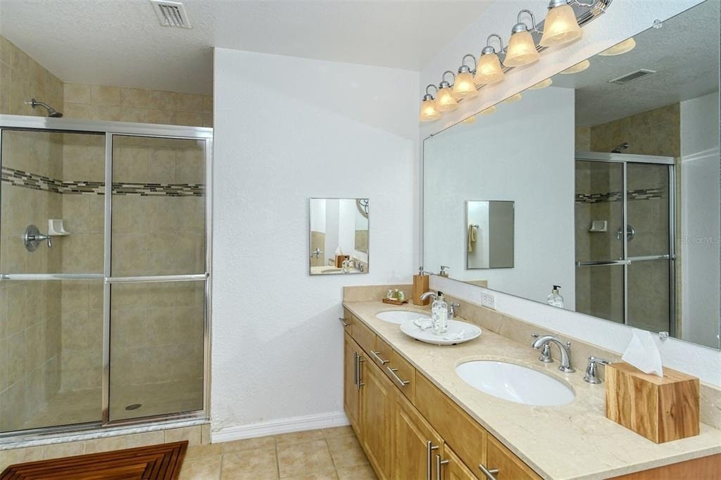 1064 N Tamiami Trail - Photo 23