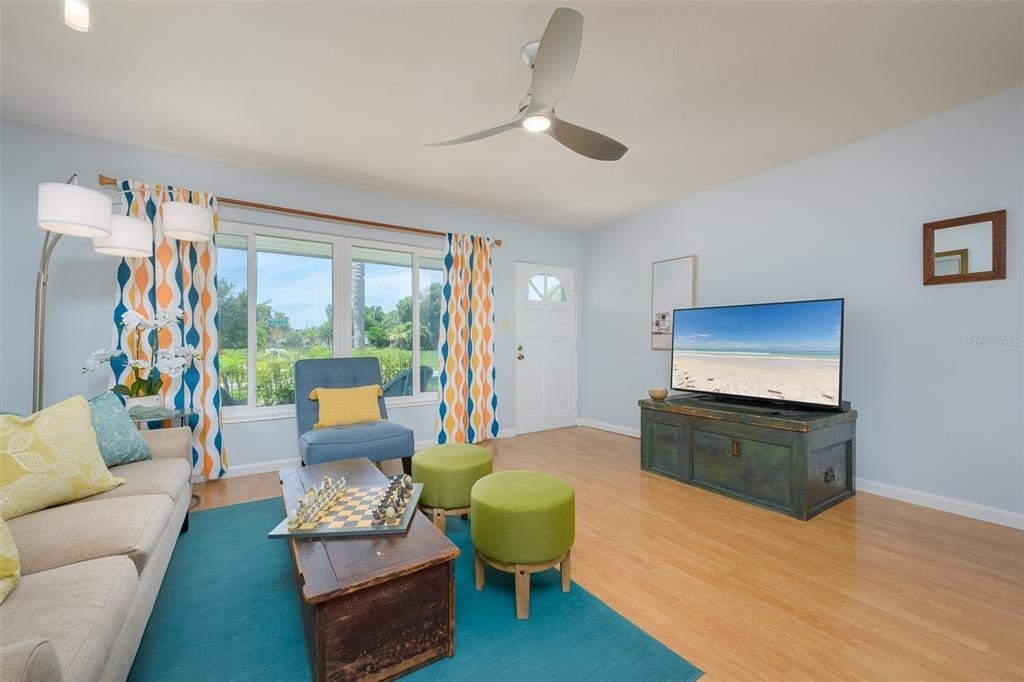 3801 Helene Street - Photo 7