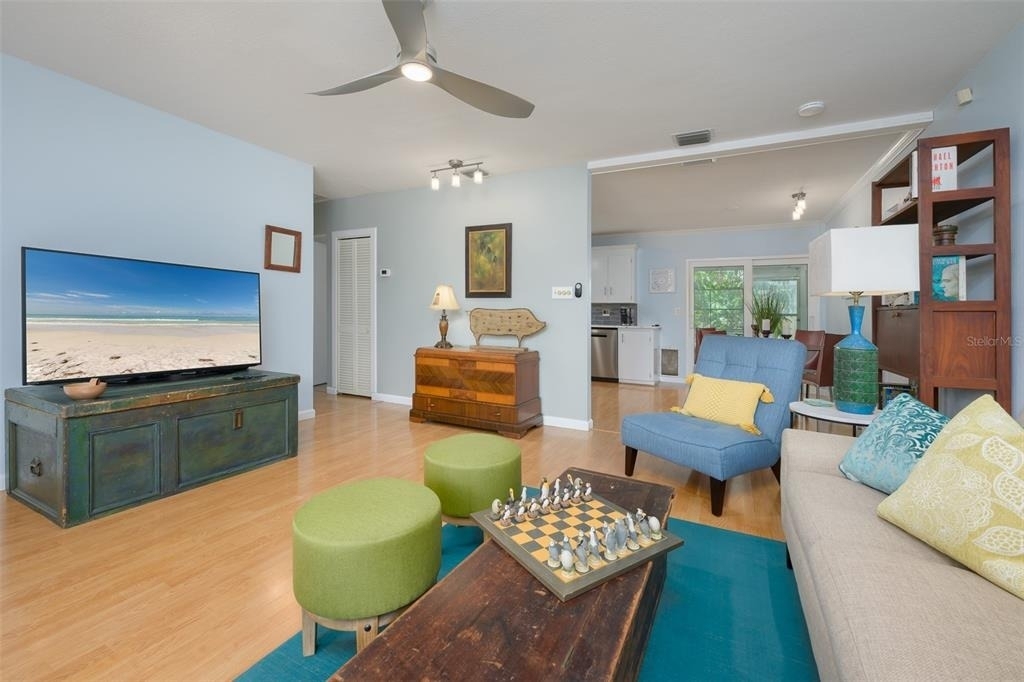 3801 Helene Street - Photo 9