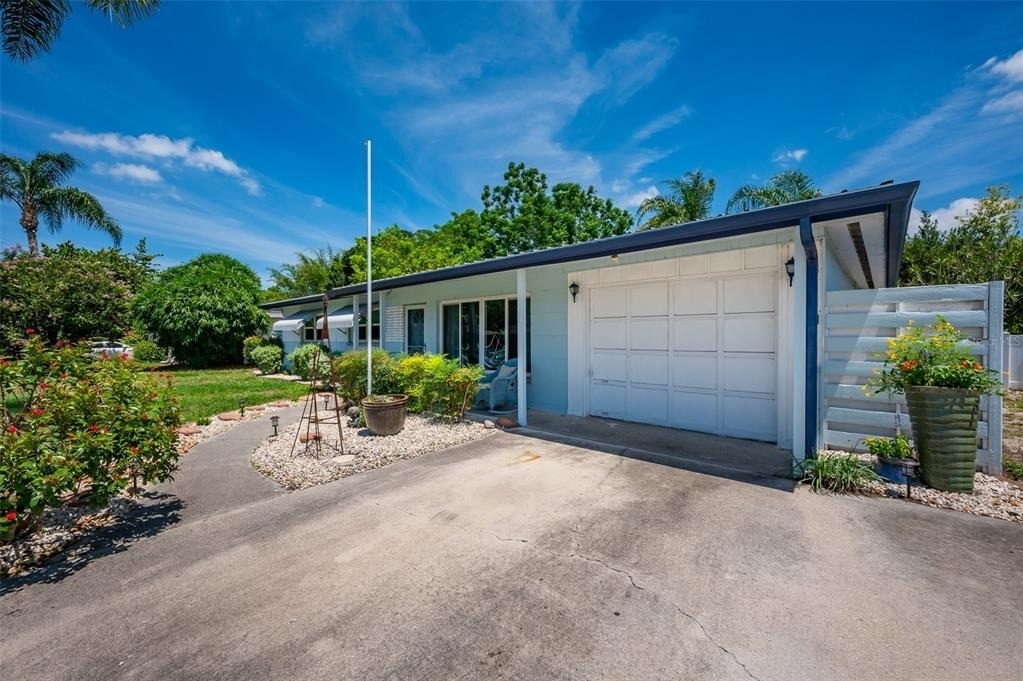3801 Helene Street - Photo 4