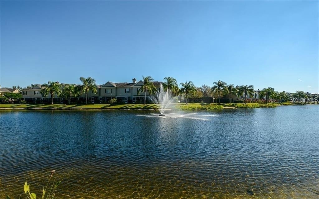 7685 Plantation Circle - Photo 23