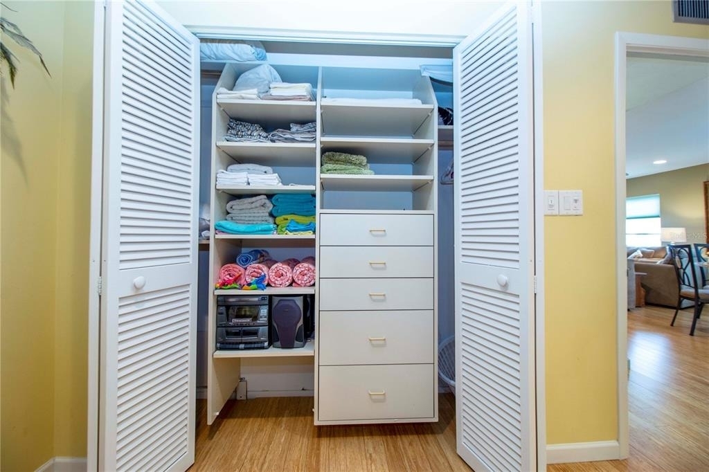 8625 Midnight Pass Road - Photo 37