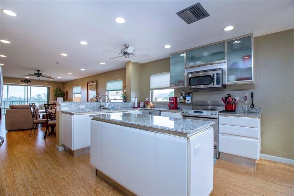 8625 Midnight Pass Road - Photo 8