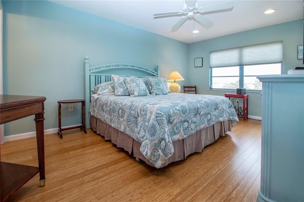 8625 Midnight Pass Road - Photo 28