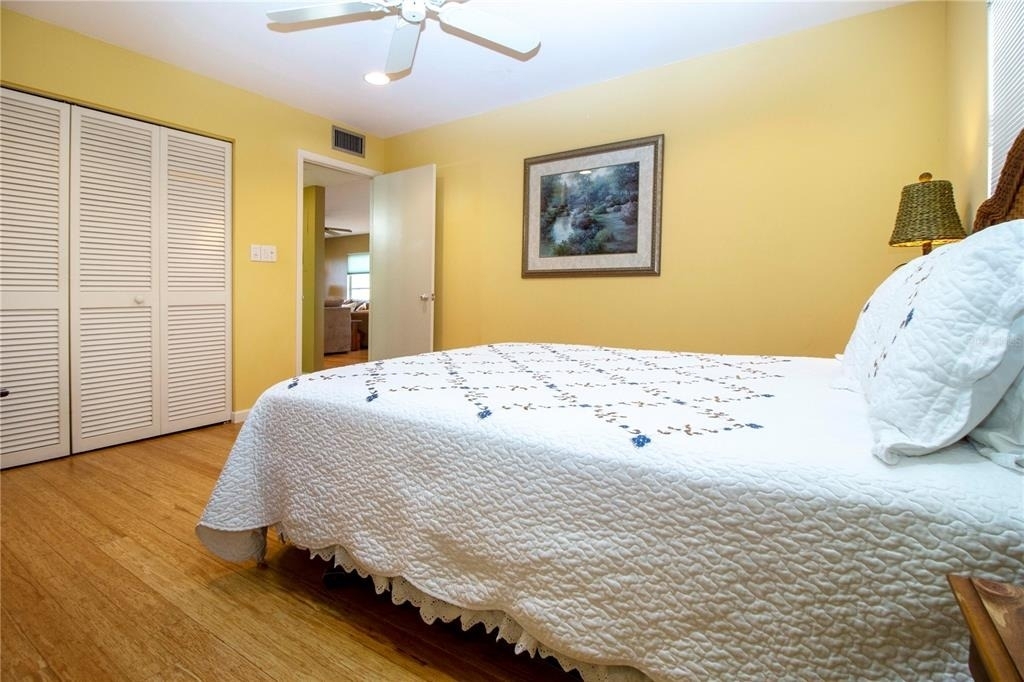 8625 Midnight Pass Road - Photo 36