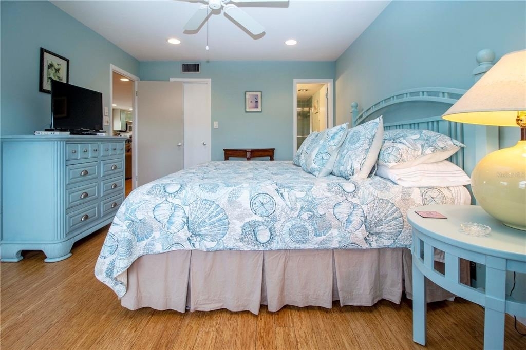 8625 Midnight Pass Road - Photo 30