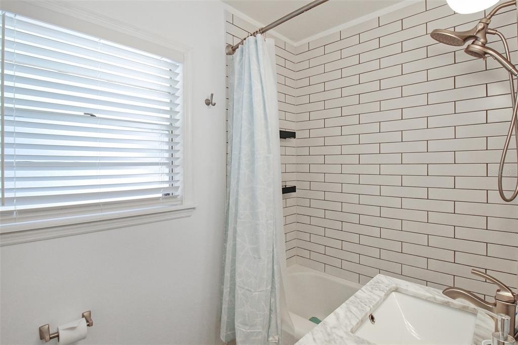 2403 19th Avenue W - Photo 30