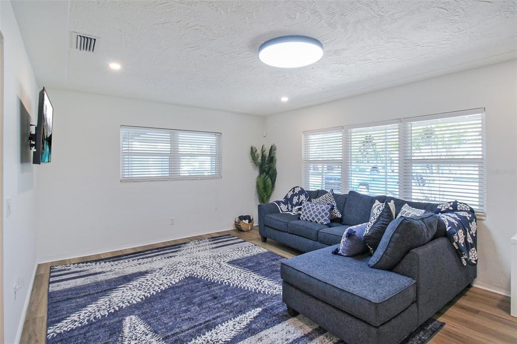 2403 19th Avenue W - Photo 7