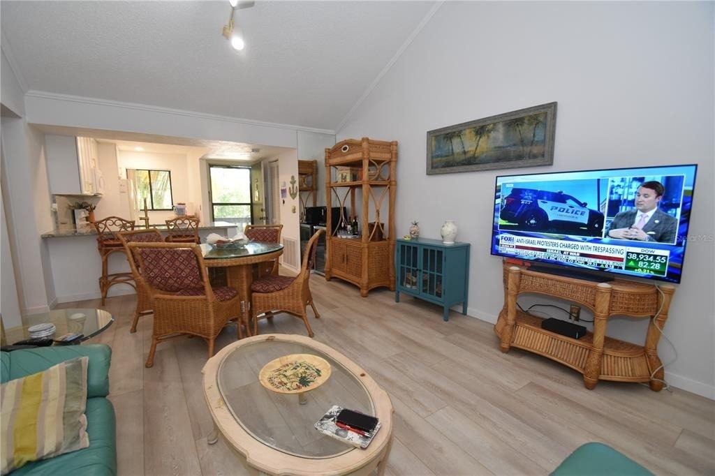 1720 Glenhouse Drive - Photo 9