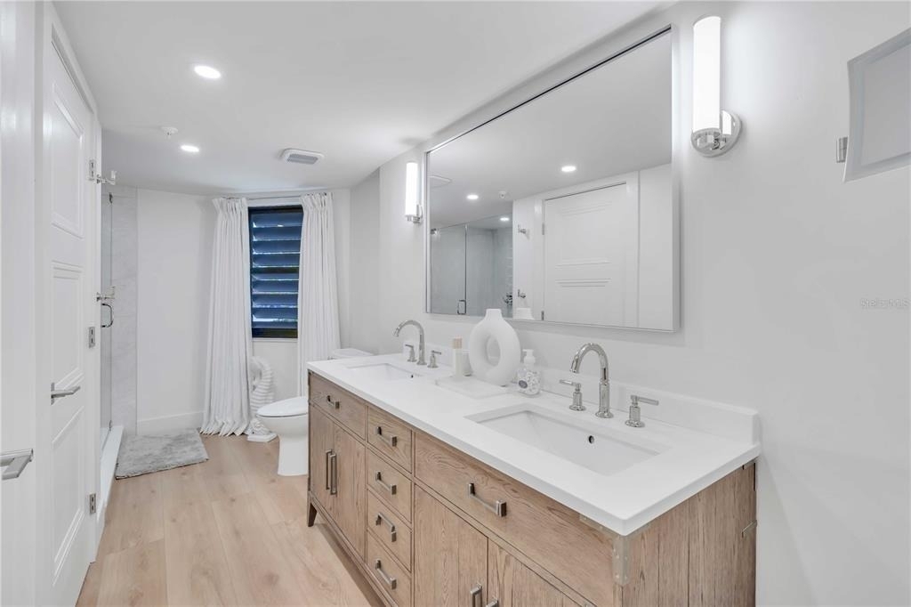 5611 Gulf Of Mexico Drive - Photo 6