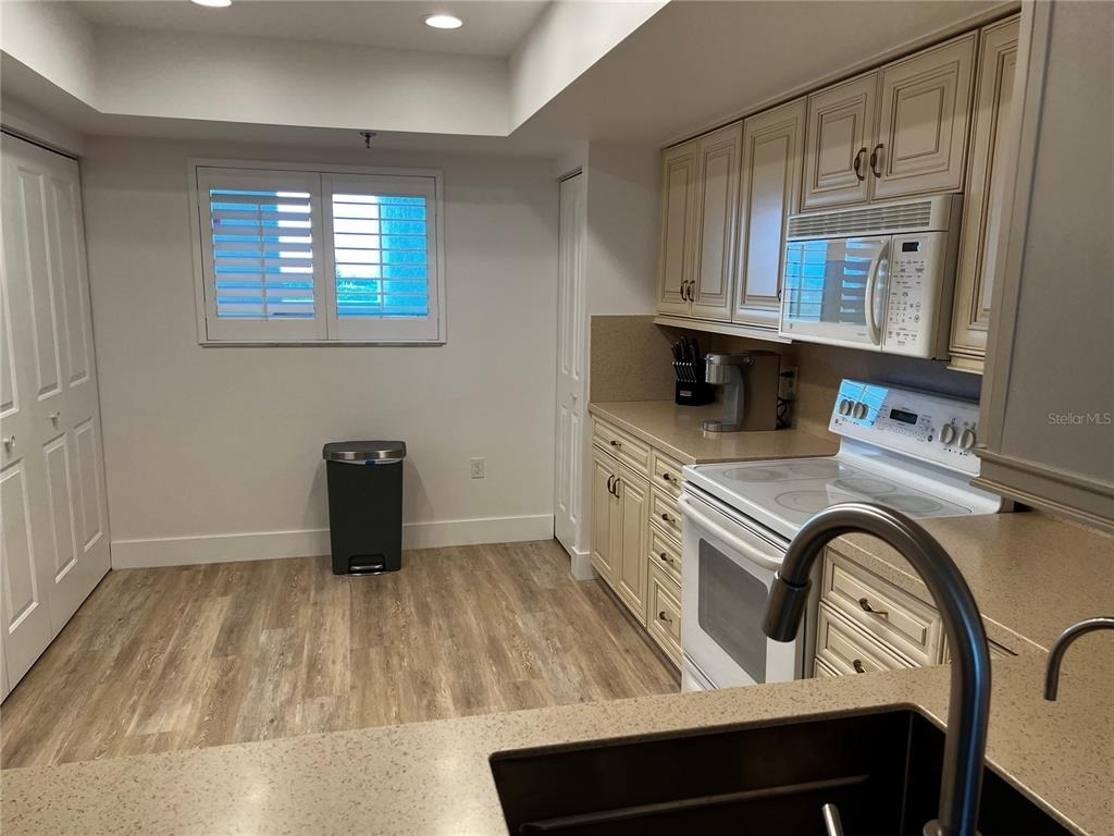 1465 Gulf Of Mexico Drive - Photo 13