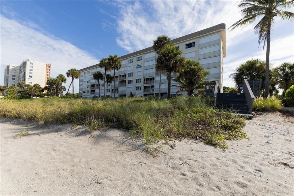 4325 Gulf Of Mexico Drive - Photo 32