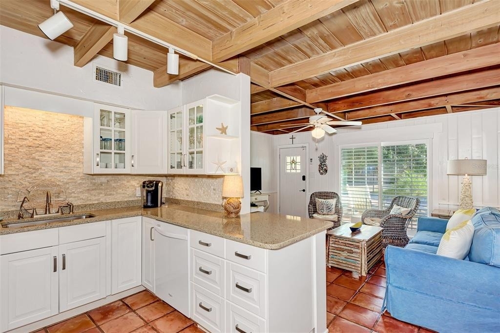 5216 Calle De Costa Rica - Photo 12