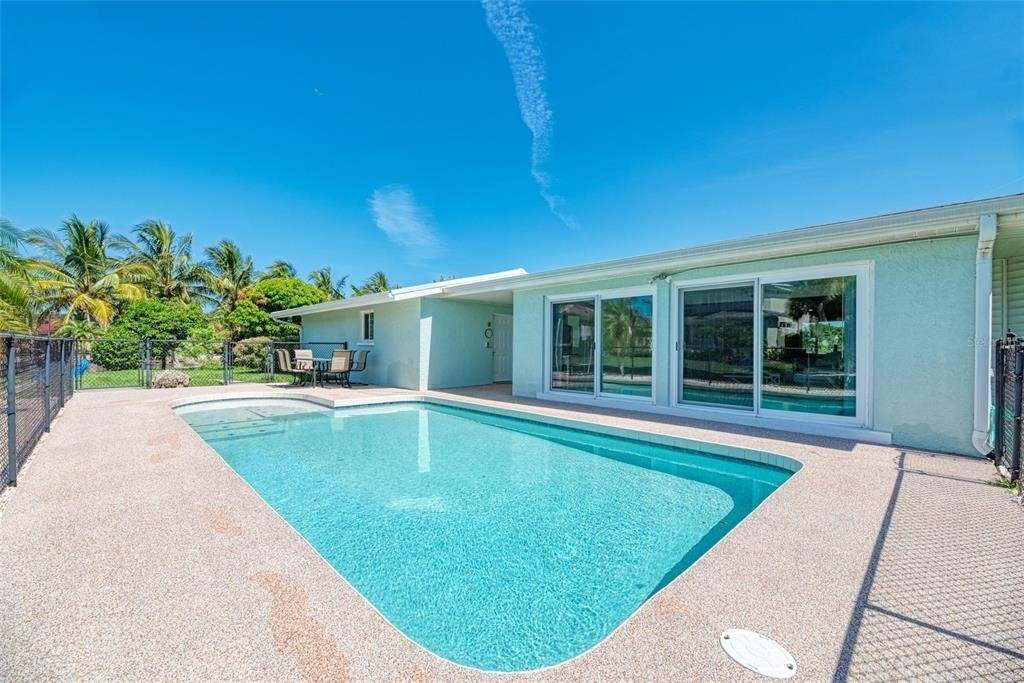 5577 Contento Drive - Photo 32