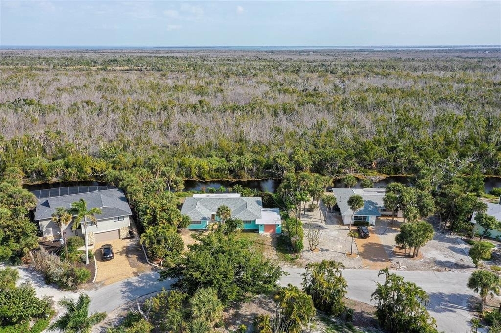1057 Blue Heron Drive - Photo 3