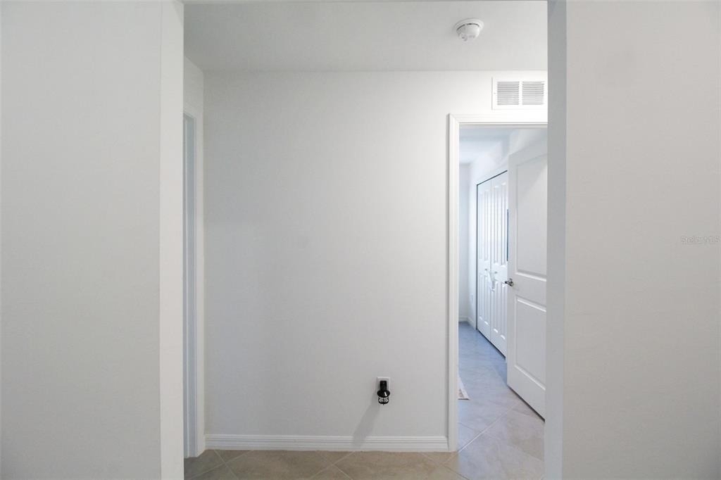 1346 Fireside Street - Photo 3