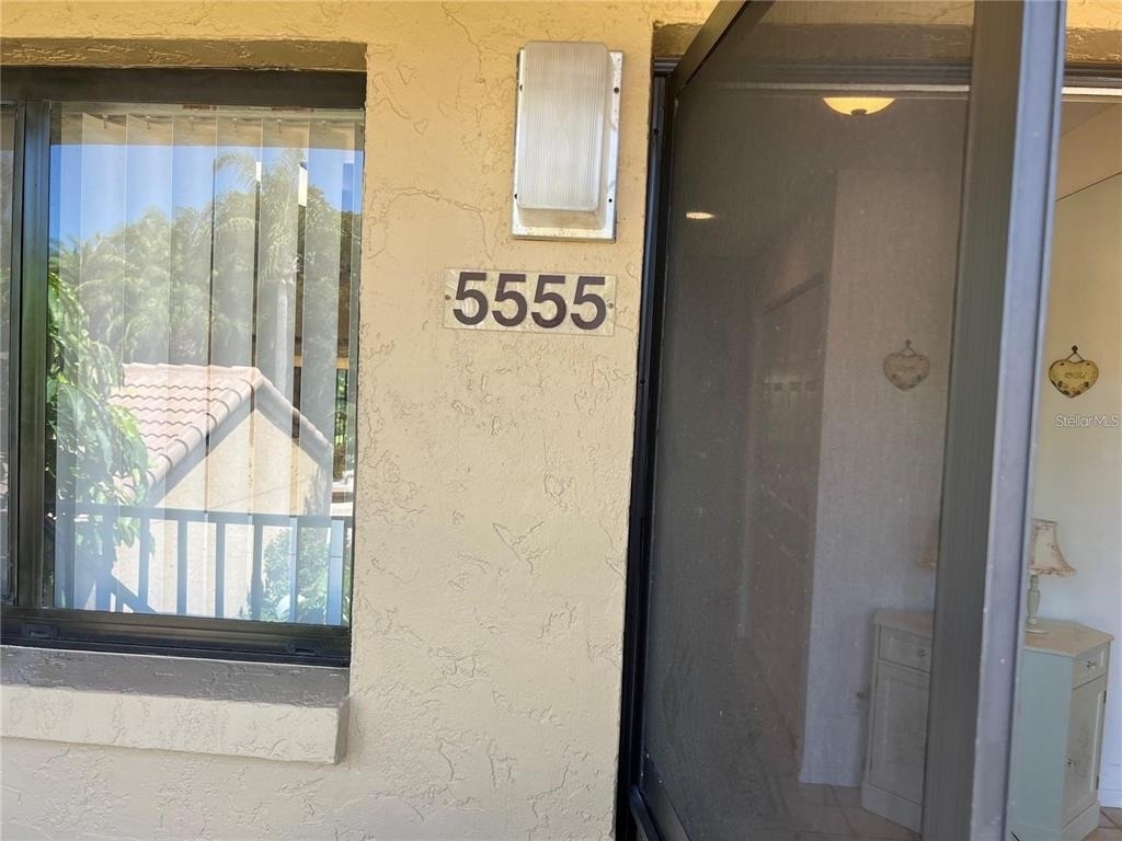 5555 Ashton Way - Photo 3
