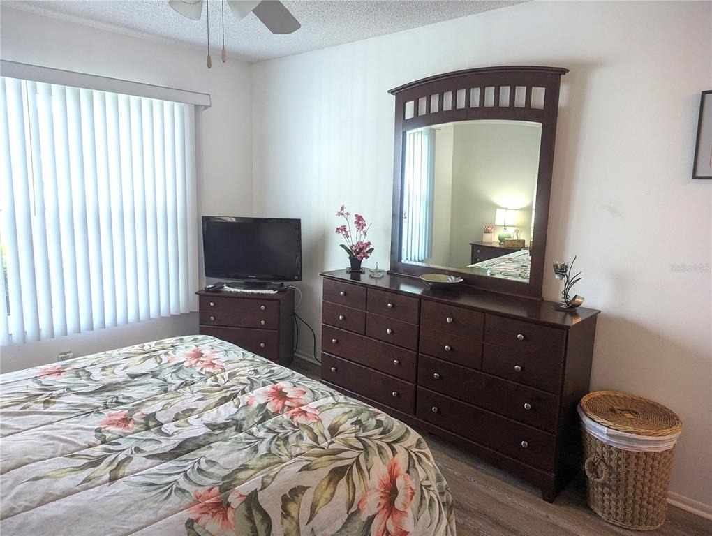 5377 Crestlake Boulevard - Photo 7