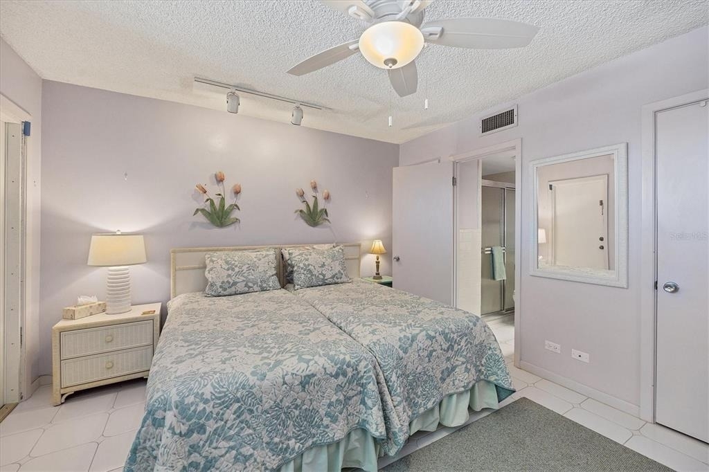 500 S Washington Drive - Photo 18