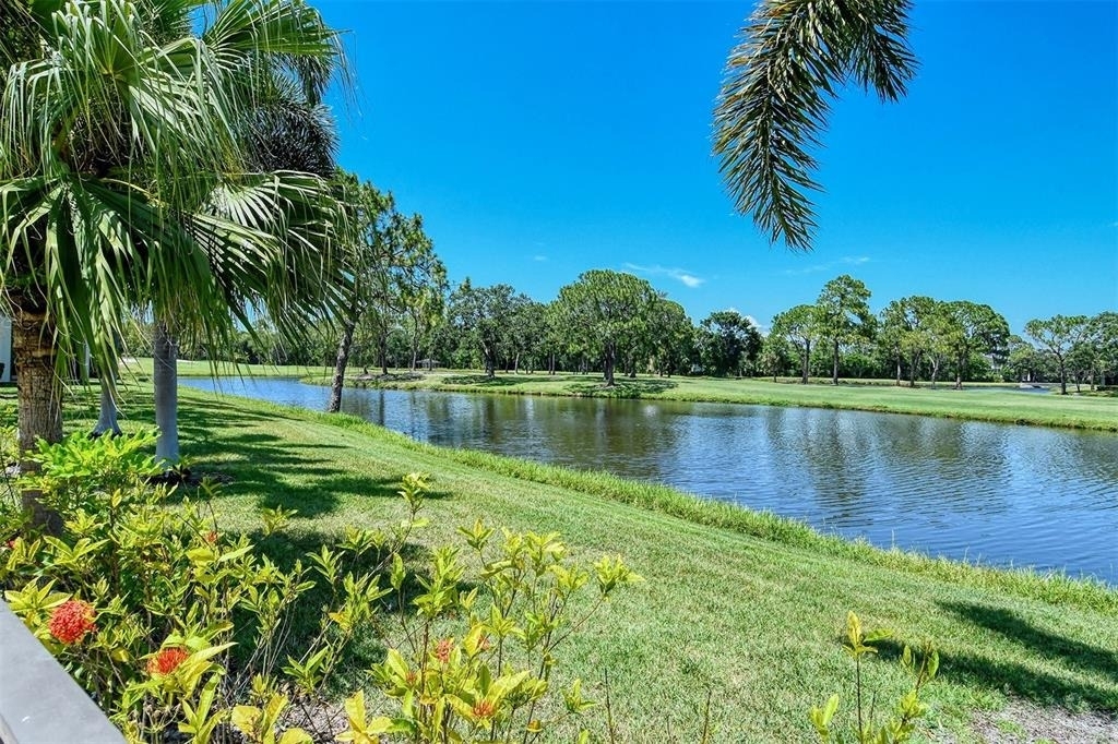4462 Weybridge Street - Photo 39