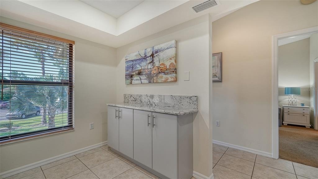 4462 Weybridge Street - Photo 19