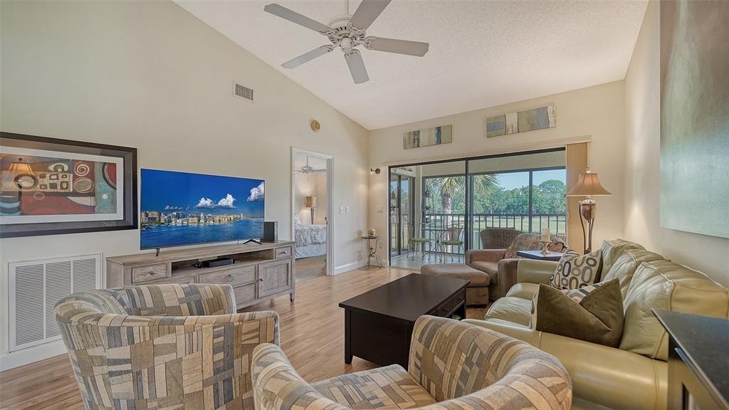 4462 Weybridge Street - Photo 8