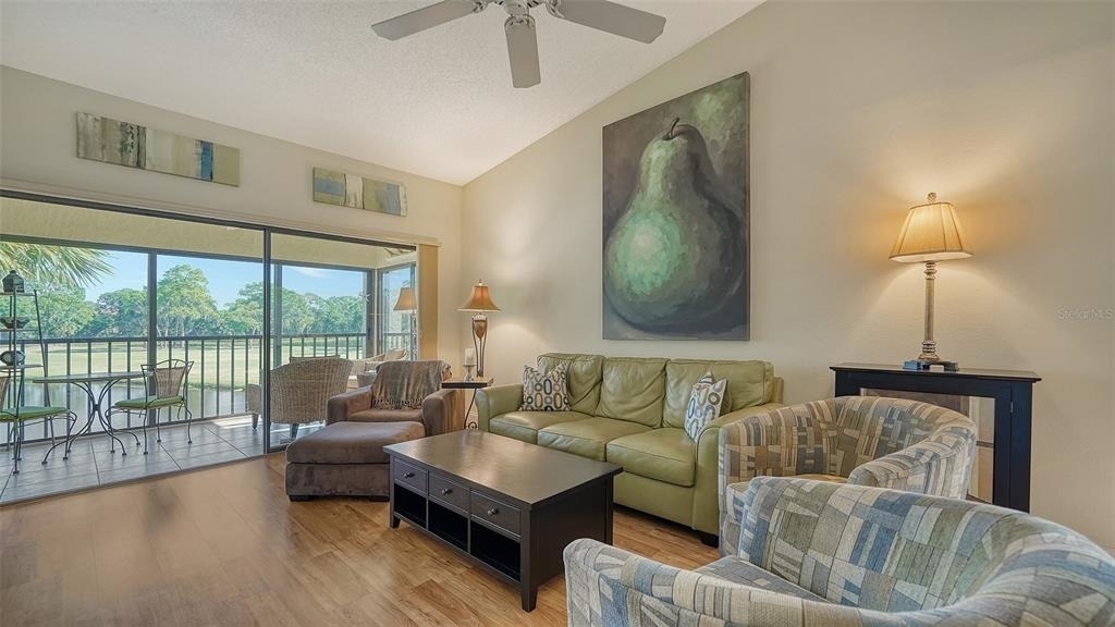 4462 Weybridge Street - Photo 9