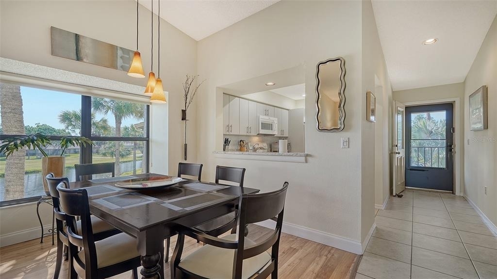 4462 Weybridge Street - Photo 6
