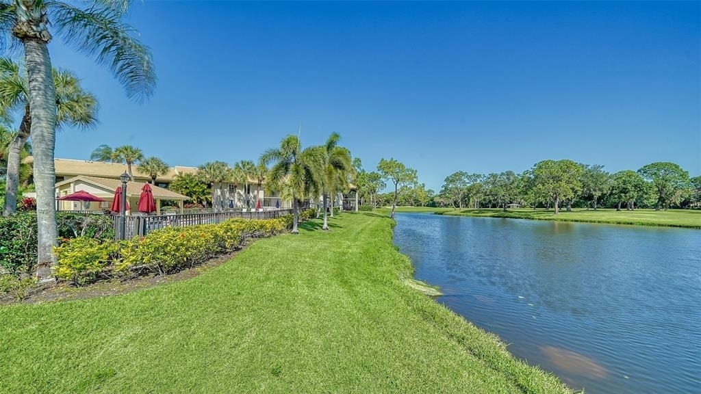 4462 Weybridge Street - Photo 34