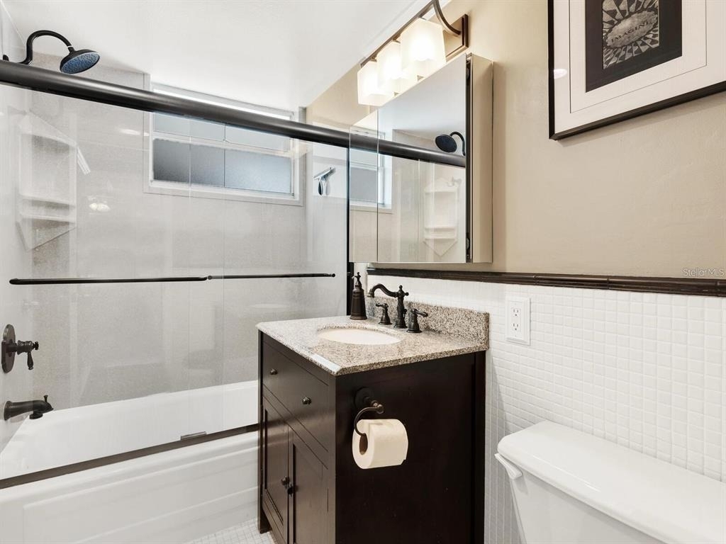 600 Sutton Place - Photo 8