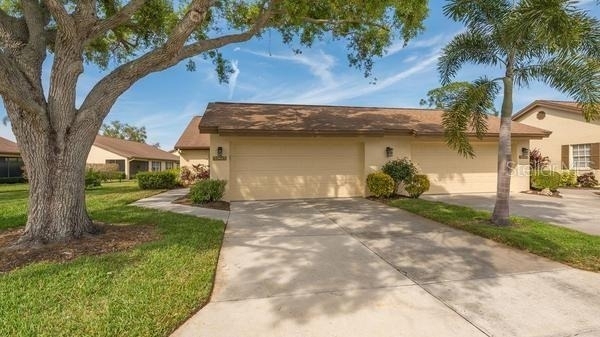 5905 Doral Drive - Photo 0