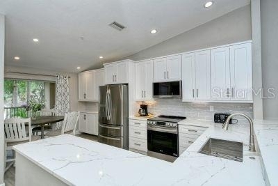 9560 High Gate Drive - Photo 6