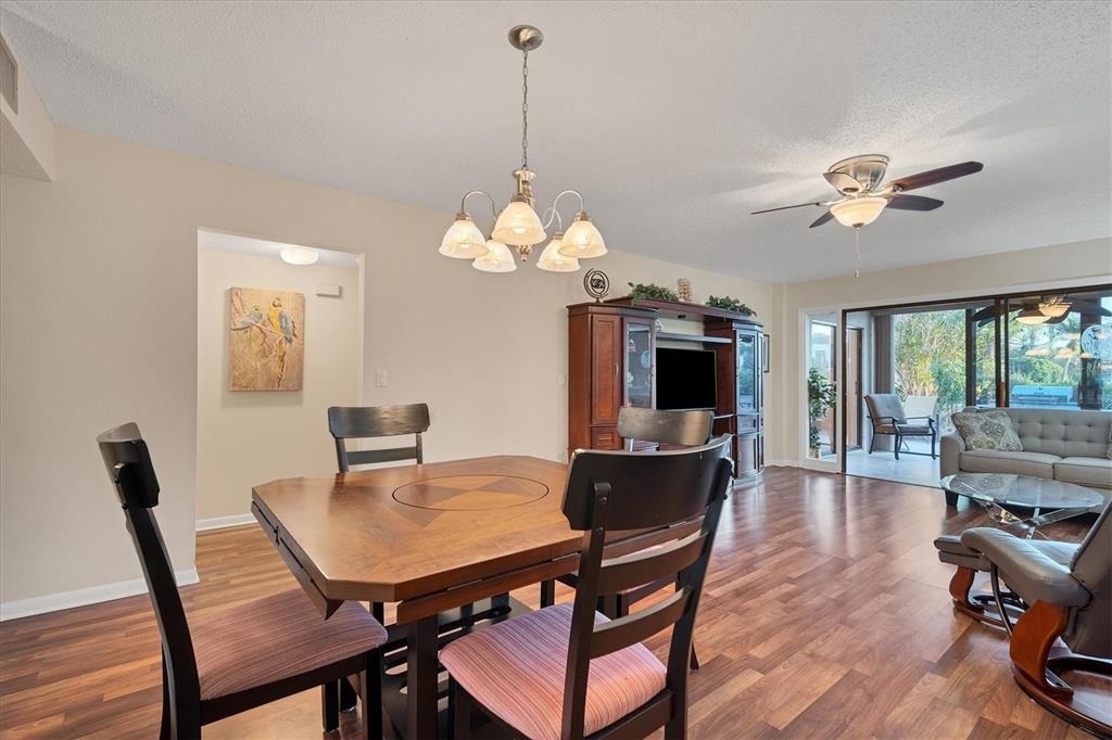 5032 Marshfield Road - Photo 8