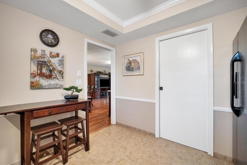 5032 Marshfield Road - Photo 2