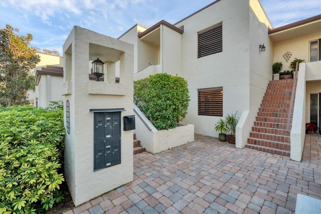5032 Marshfield Road - Photo 1