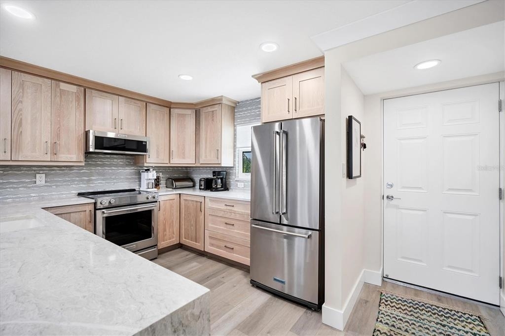9393 Midnight Pass Road - Photo 8