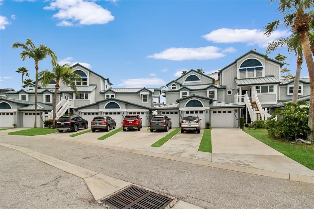 1366 Siesta Bayside Drive - Photo 0