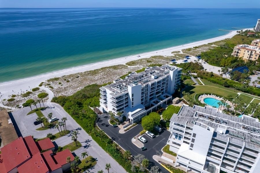 2105 Gulf Of Mexico Drive - Photo 3