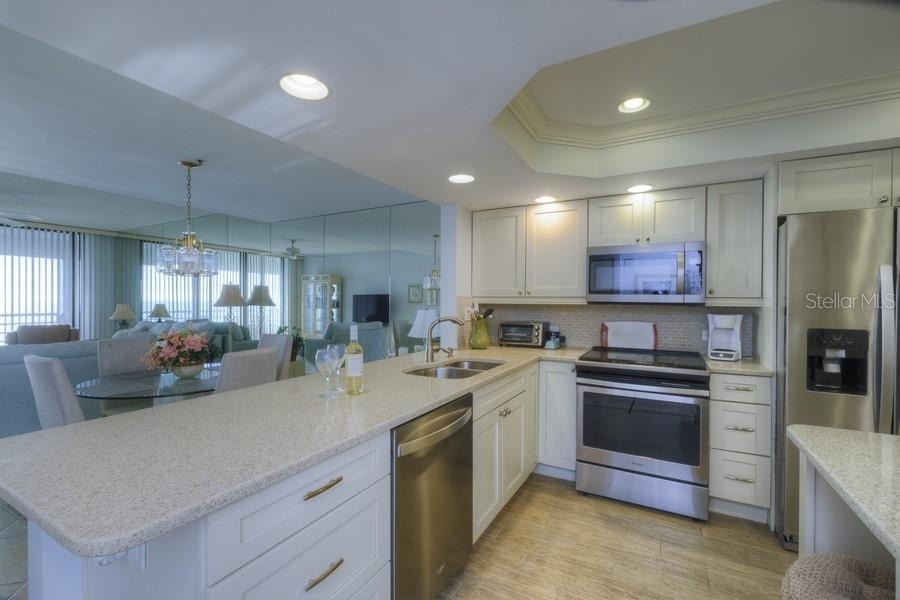 2105 Gulf Of Mexico Drive - Photo 20