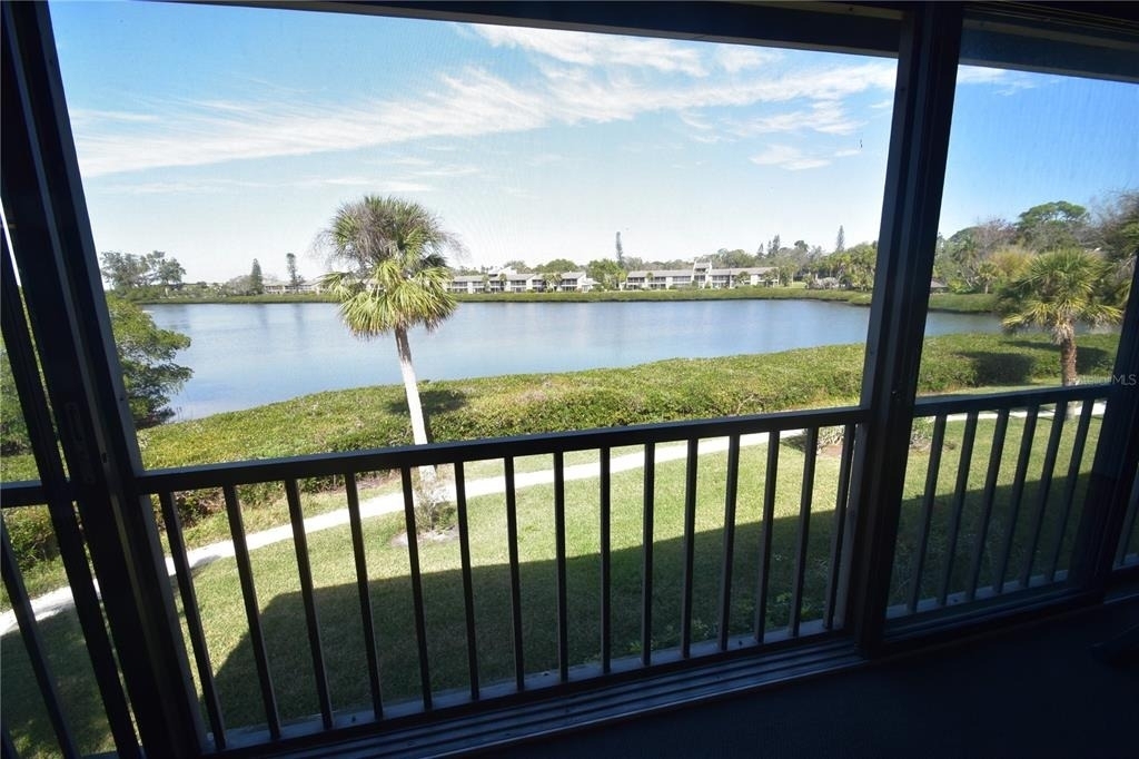 1601 Bayhouse Point Drive - Photo 11