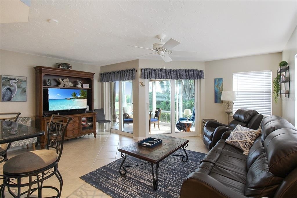 1364 Siesta Bayside Drive - Photo 11