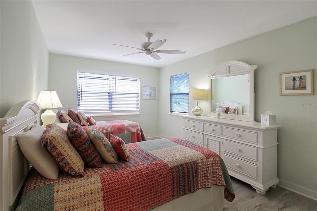 1382 Siesta Bayside Drive - Photo 30