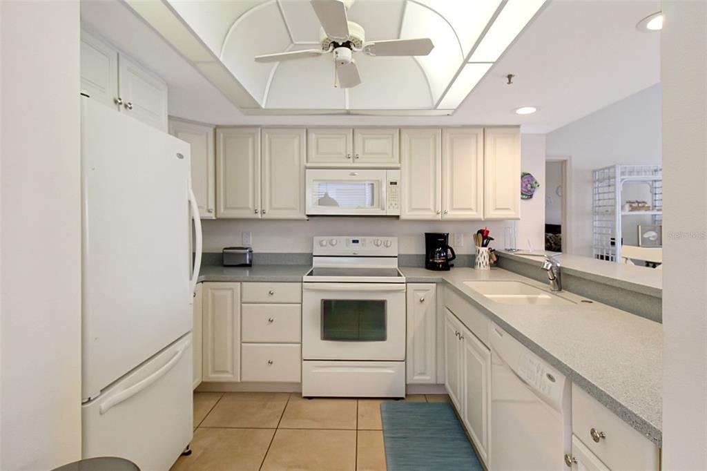 1382 Siesta Bayside Drive - Photo 8