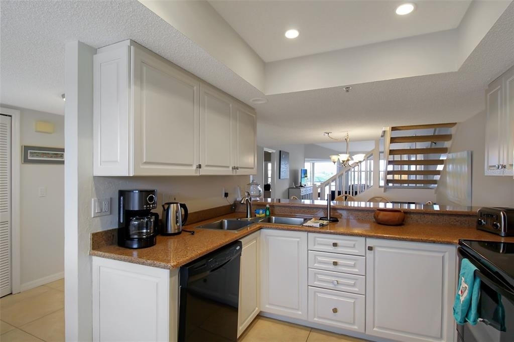 1391 Siesta Bayside Drive - Photo 9