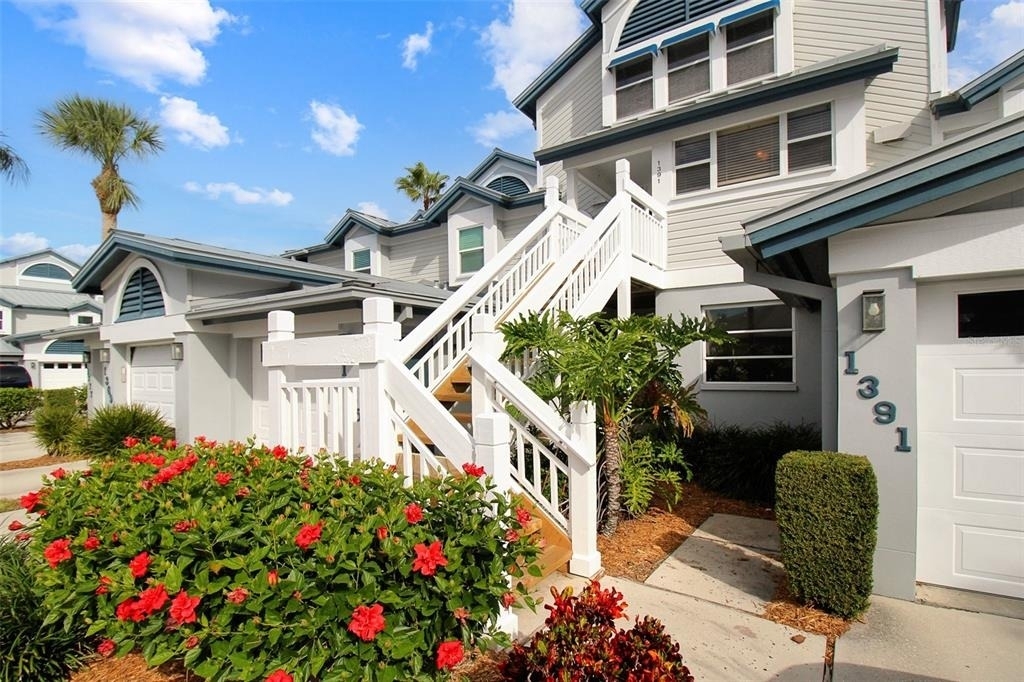 1391 Siesta Bayside Drive - Photo 2