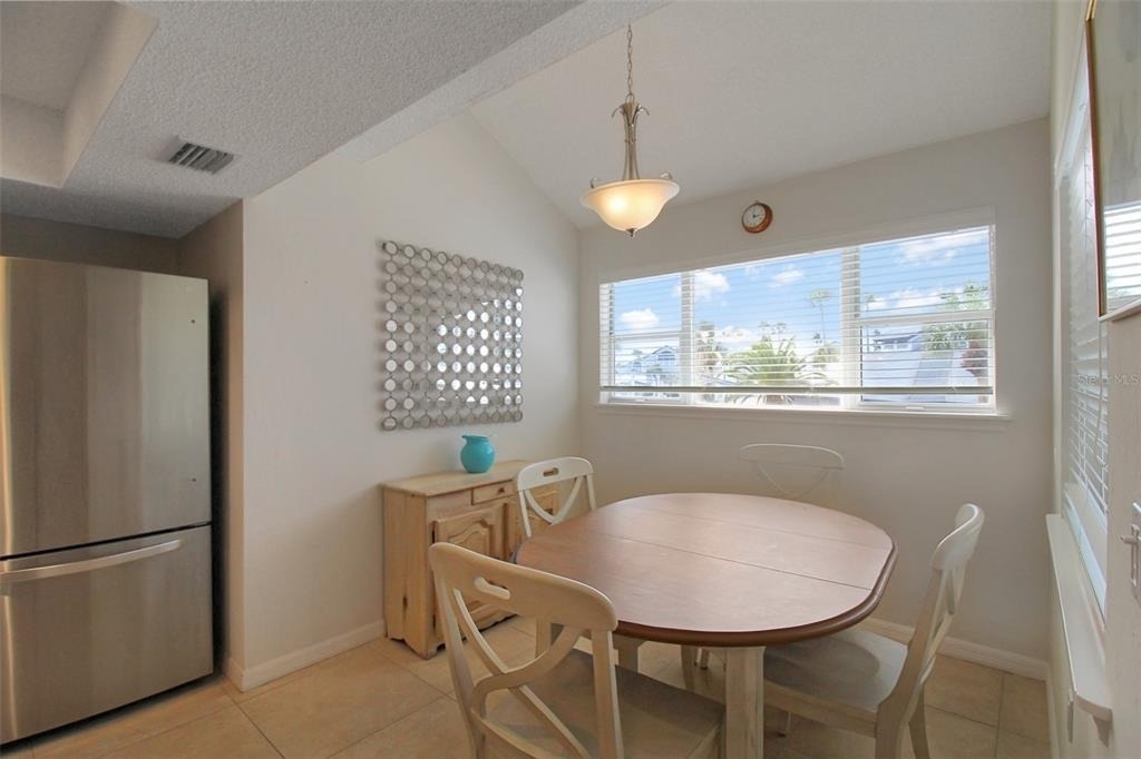 1391 Siesta Bayside Drive - Photo 6