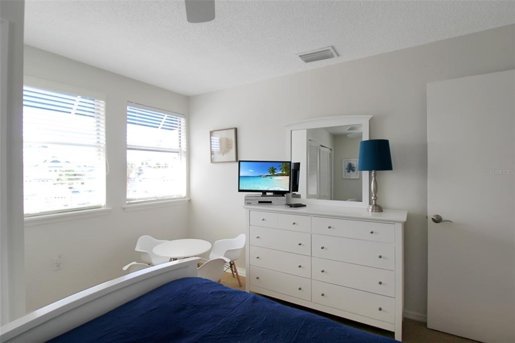 1391 Siesta Bayside Drive - Photo 33