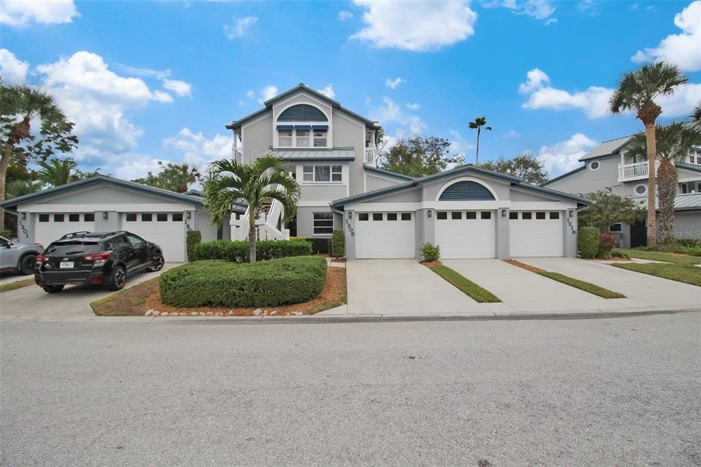 1219 Siesta Bayside Drive - Photo 0