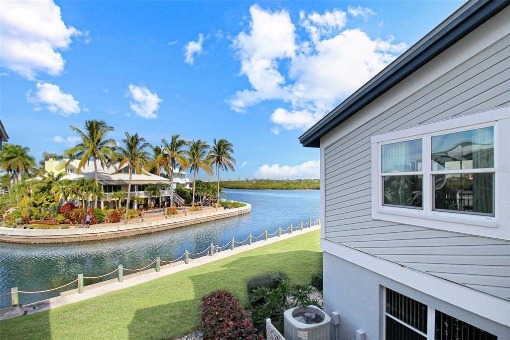 1373 Siesta Bayside Drive - Photo 3